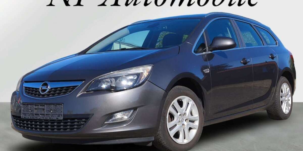 Opel Astra 156.000 km 5.980 &euro; Husum 25813