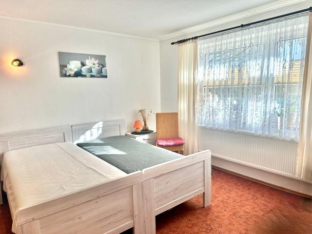 Etagenwohnung Pahlen - 3 Zimmer, 100 m&sup2;, 650&euro; | Angebot:26007568