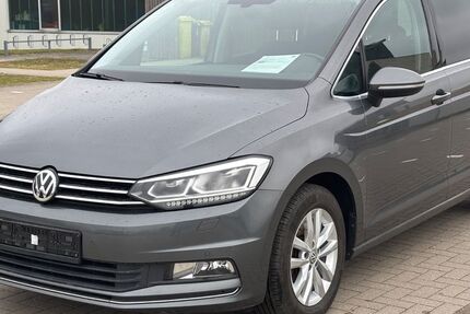 VW Touran 162.600 km 16.500 &euro; Husum 25813