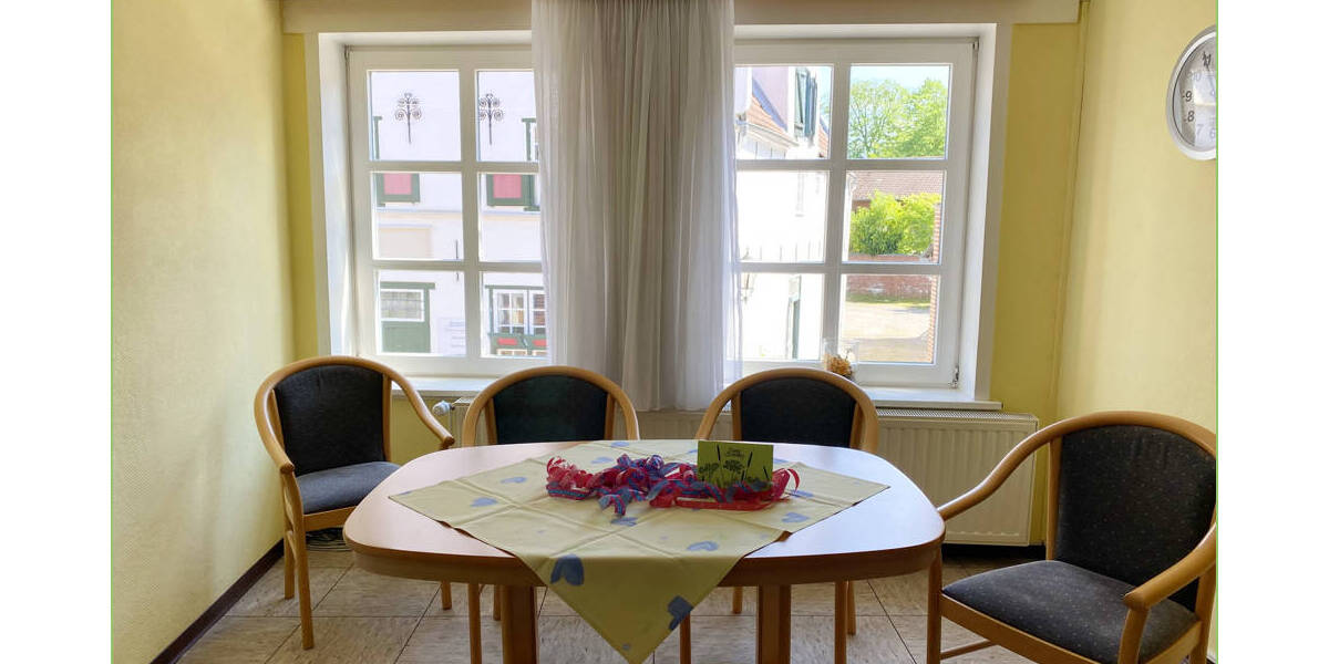 Gewerbeobjekt Tönning - 5 Zimmer, 182 m&sup2;, 195.000&euro; | Angebot:25660588