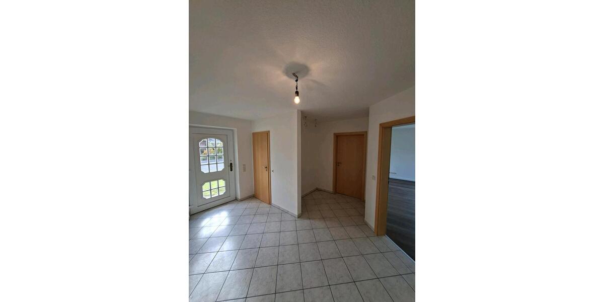 Einfamilienhaus Lunden - 4 Zimmer, 134 m&sup2;, 1.250&euro; | Angebot:26702893
