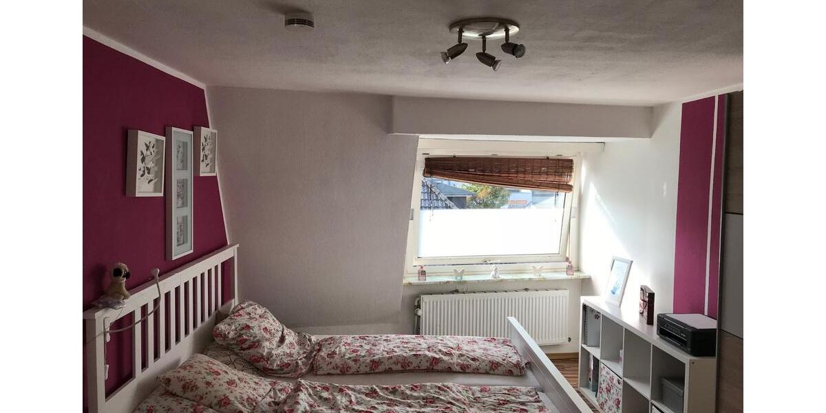 Dachgeschoßwohnung Husum - 2 Zimmer, 65 m&sup2;, 500&euro; | Angebot:25756535