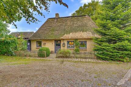 Haus Hollingstedt - 5.5 Zimmer, 136 m&sup2;, 299.000&euro; | Angebot:25529297