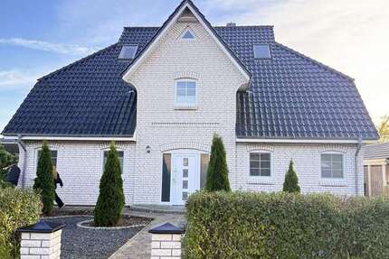 Haus Husum - 8 Zimmer, 202 m&sup2;, 599.000&euro; | Angebot:25089221