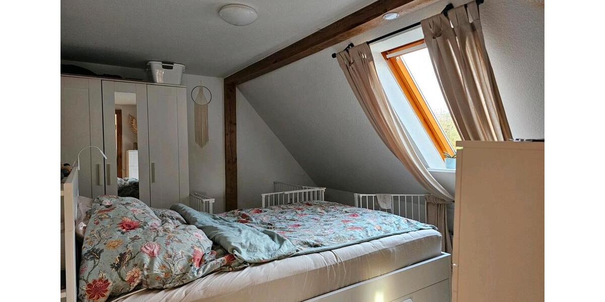 Dachgeschoßwohnung Linden - 2 Zimmer, 83 m&sup2;, 764&euro; | Angebot:25927674