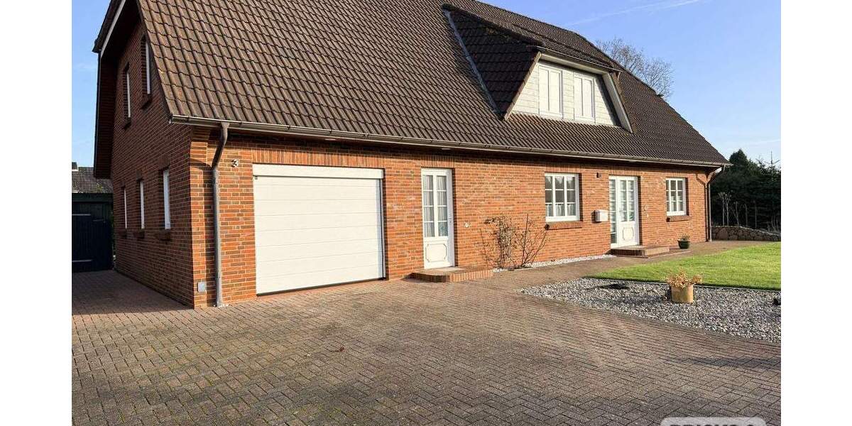 Einfamilienhaus Langenhorn - 8 Zimmer, 200 m&sup2;, 389.000&euro; | Angebot:25740802