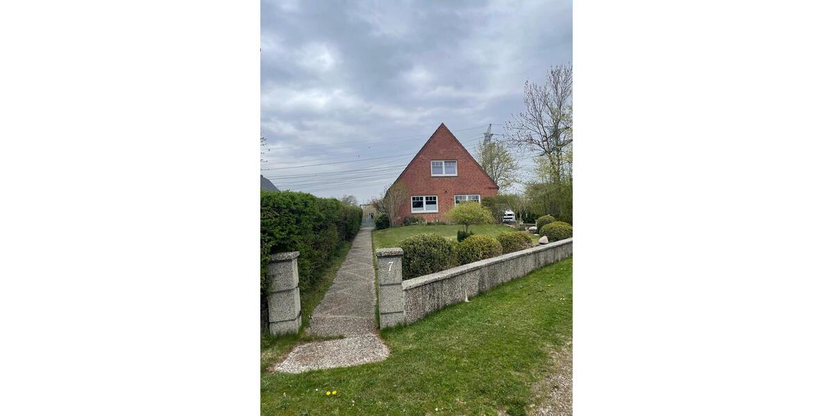 Einfamilienhaus Bredstedt - 5 Zimmer, 127 m&sup2;, 1.413&euro; | Angebot:26563608