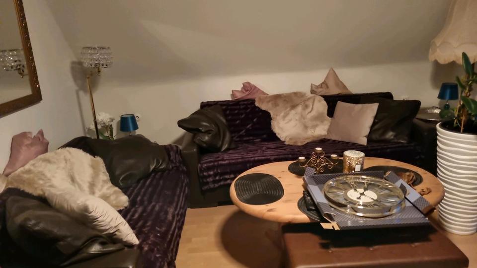 Etagenwohnung Weddingstedt - 2 Zimmer, 65 m&sup2;, 900&euro; | Angebot:24878264