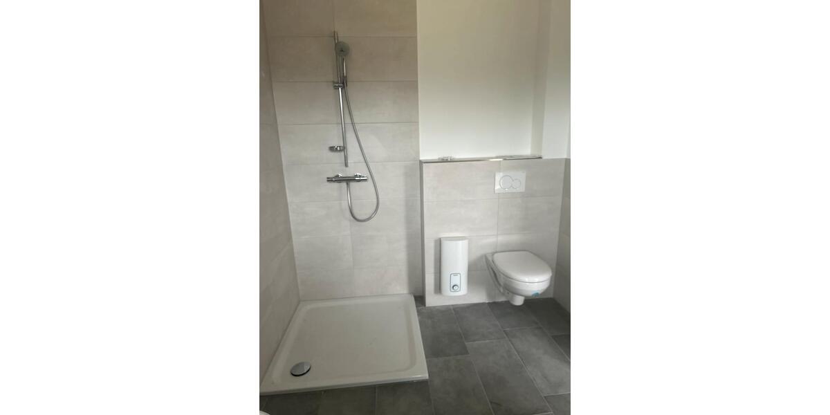 Etagenwohnung Weddingstedt - 2 Zimmer, 76 m&sup2;, 880&euro; | Angebot:25080230