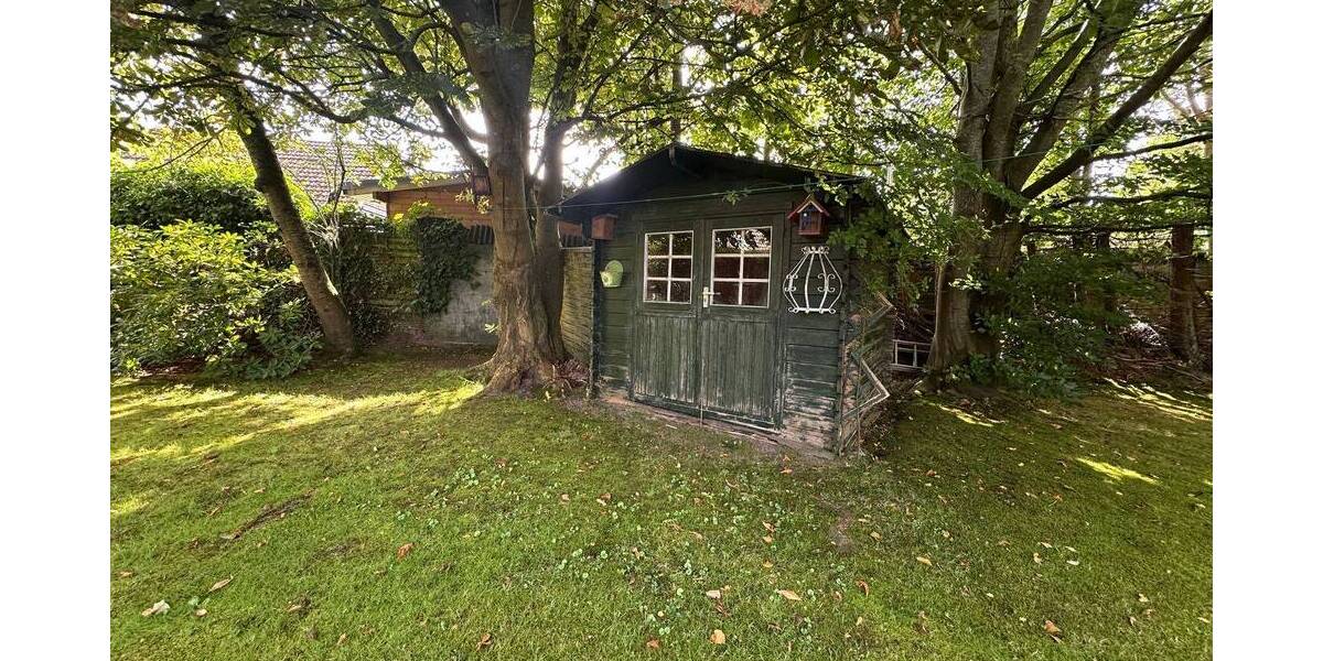 Einfamilienhaus Bredstedt - 8 Zimmer, 170 m&sup2;, 225.000&euro; | Angebot:25780897