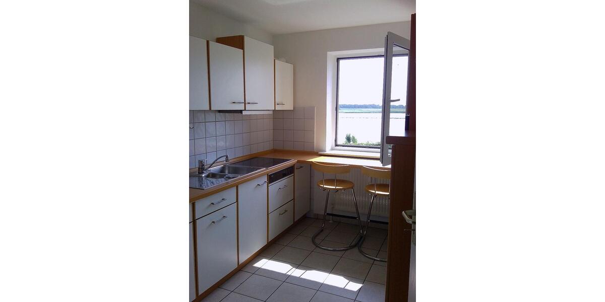 Etagenwohnung Tönning - 3 Zimmer, 81 m&sup2;, 280.000&euro; | Angebot:27283746