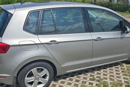 VW Golf Sportsvan 87.555 km 12.500 &euro; Neuenkirchen 25792