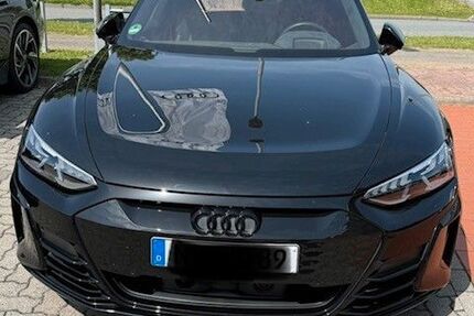 Audi RS e-tron GT 41.100 km 63.000 &euro; Ostenfeld 25872
