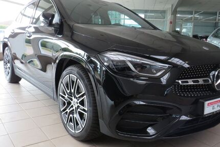 Mercedes-Benz GLA 200 13.700 km 41.900 &euro; Silberstedt 24887