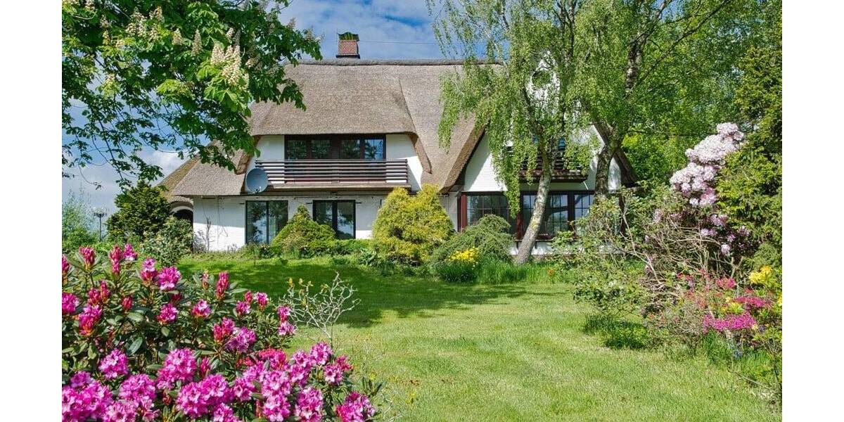 Einfamilienhaus Tating - 9 Zimmer, 286 m&sup2;, 1.350.000&euro; | Angebot:25969382