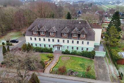 Haus Lunden - 4 Zimmer, 2 m&sup2;, 699.000&euro; | Angebot:25699978