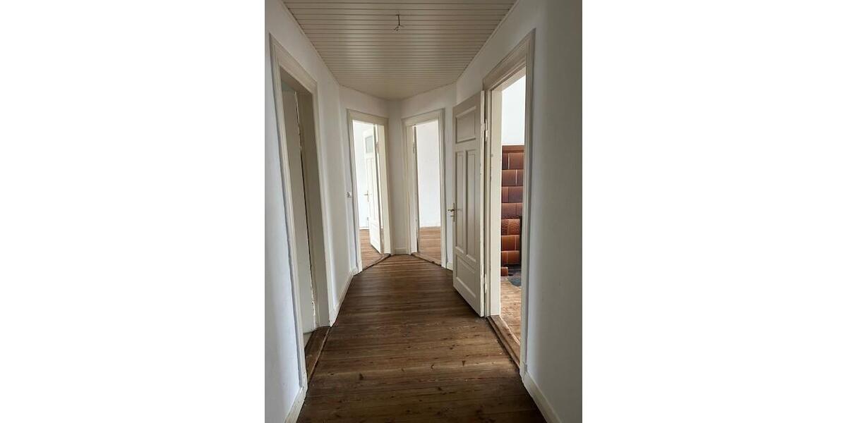 Etagenwohnung Husum - 3 Zimmer, 86 m&sup2;, 715&euro; | Angebot:23689353
