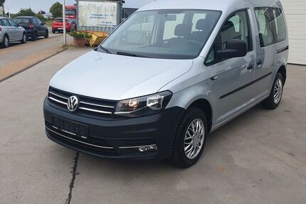 VW Caddy 268.255 km 8.300 &euro; Husum 25813