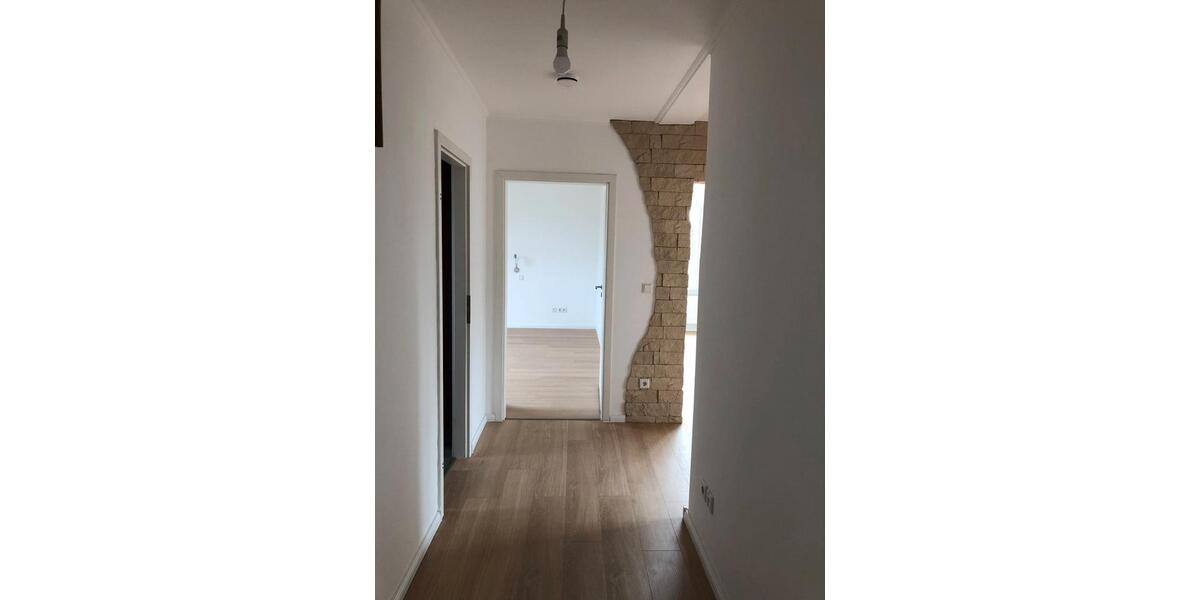 Etagenwohnung Husum - 3.5 Zimmer, 83 m&sup2;, 800&euro; | Angebot:26527470