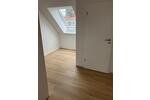 Dachgeschoßwohnung Lunden - 3 Zimmer, 93 m&sup2;, 790&euro; | Angebot:25422717