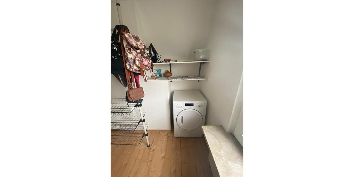 Dachgeschoßwohnung Pahlen - 3 Zimmer, 65 m&sup2;, 650&euro; | Angebot:25980685
