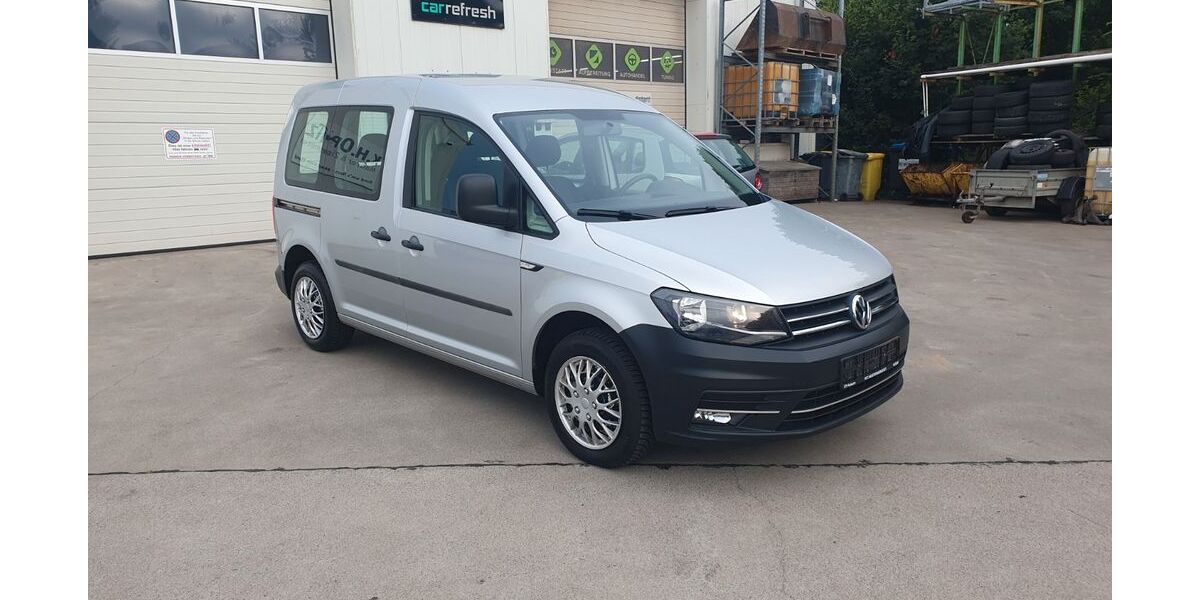 VW Caddy 267.821 km 7.500 &euro; Husum 25813