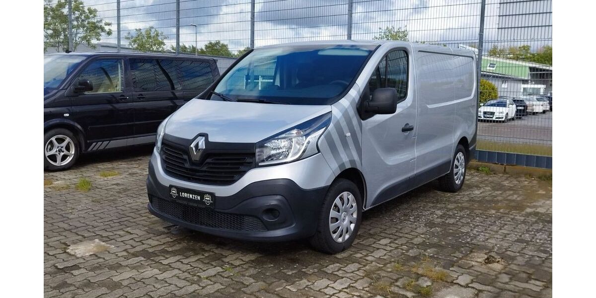 Renault Trafic 166.914 km 10.995 &euro; Husum 25813