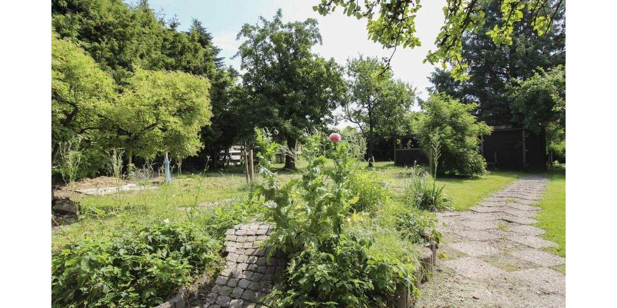 Einfamilienhaus Schwabstedt - 6 Zimmer, 177 m&sup2;, 240.000&euro; | Angebot:25748787