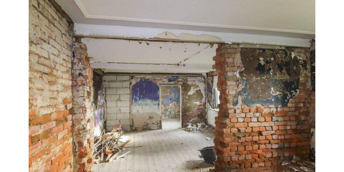 Einfamilienhaus Almdorf - 5 Zimmer, 160.000&euro; | Angebot:25737413