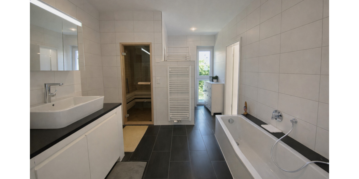 Einfamilienhaus Husum - 4 Zimmer, 210 m&sup2;, 653.000&euro; | Angebot:25745932