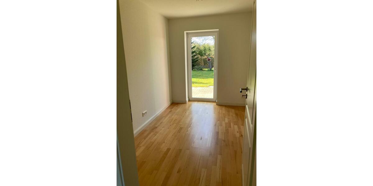 Terrassenwohnung Bredstedt - 3 Zimmer, 101 m&sup2;, 1.000&euro; | Angebot:26003270