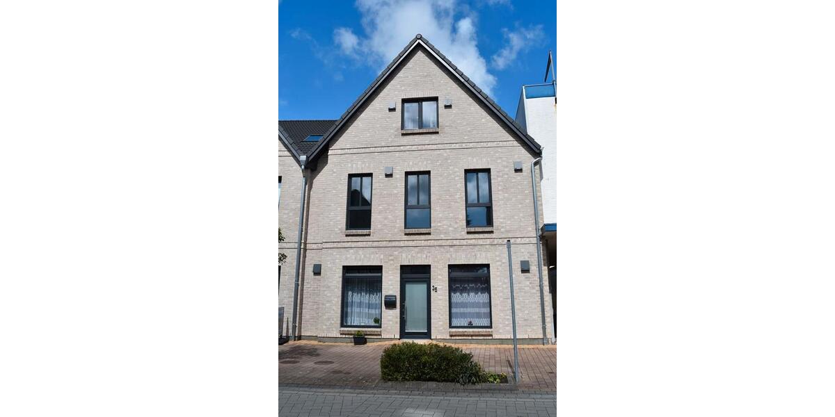 Etagenwohnung Bredstedt - 2 Zimmer, 86 m&sup2;, 700&euro; | Angebot:26002903