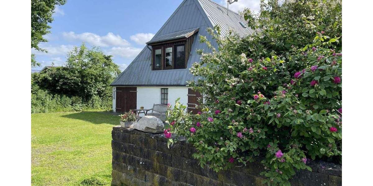 Einfamilienhaus Hennstedt - 7 Zimmer, 222 m&sup2;, 398.000&euro; | Angebot:25751273