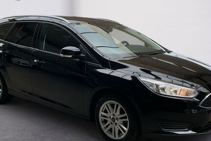 Ford Focus 109.528 km 8.990 &euro; Husum 25813