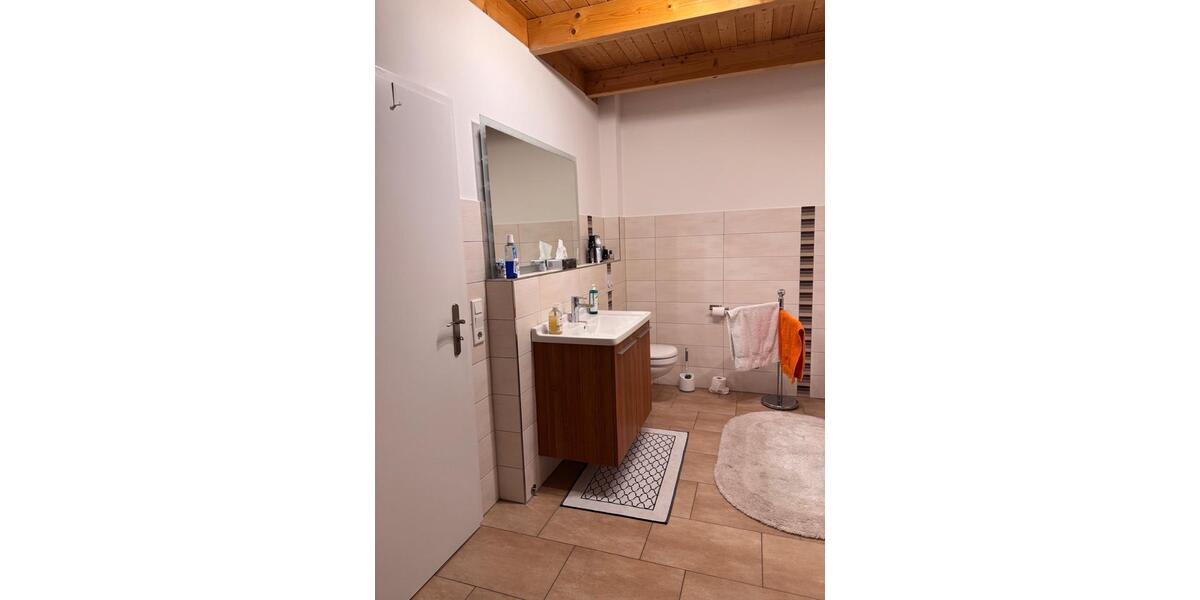 Etagenwohnung Stapel - 3 Zimmer, 100 m&sup2;, 950&euro; | Angebot:26342016