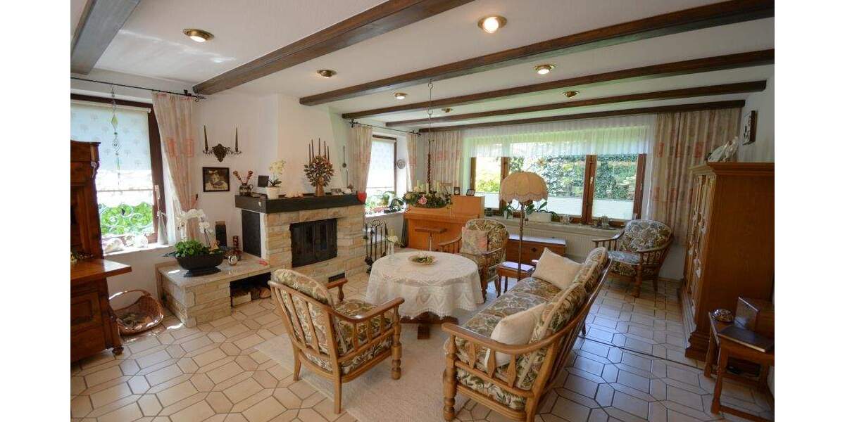 Einfamilienhaus Weddingstedt - 5 Zimmer, 175 m&sup2;, 349.000&euro; | Angebot:25775463