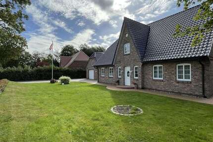 Haus Nordstrand - 7 Zimmer, 250 m&sup2;, 650.000&euro; | Angebot:25934364