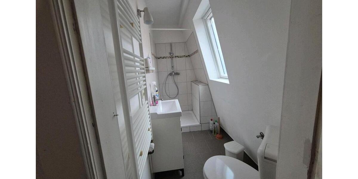 Etagenwohnung Husum - 4 Zimmer, 75 m&sup2;, 650&euro; | Angebot:25944643