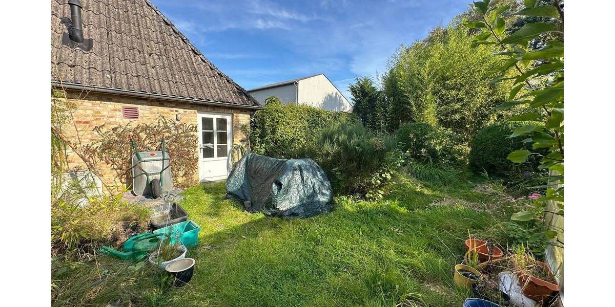 Einfamilienhaus Schwabstedt - 5 Zimmer, 160 m&sup2;, 195.000&euro; | Angebot:25780896