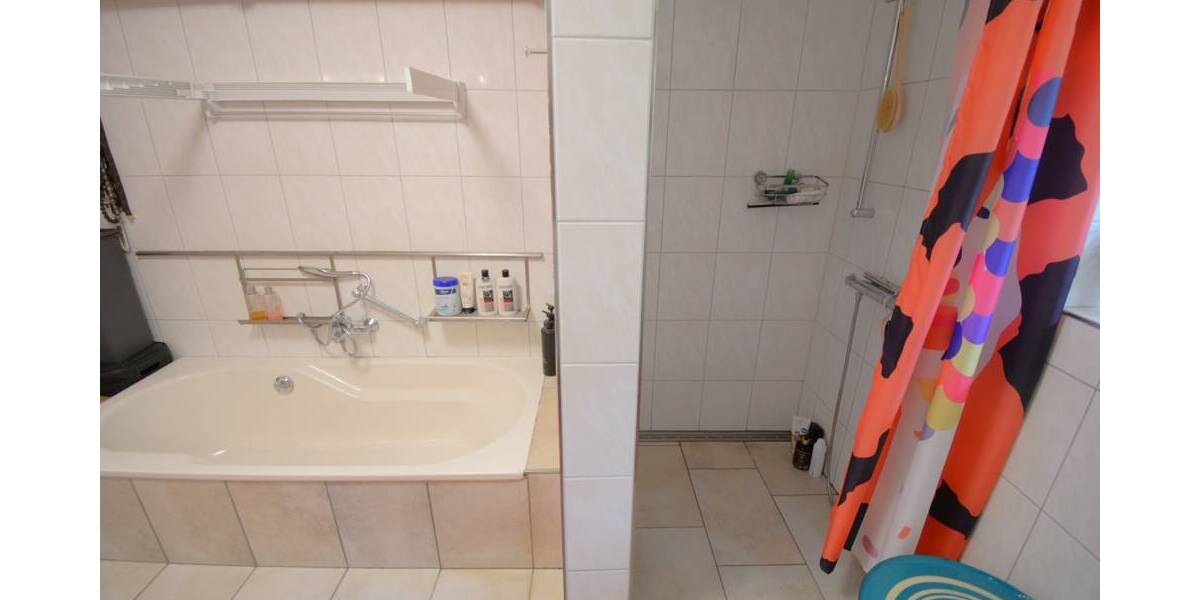 Einfamilienhaus Schalkholz - 7 Zimmer, 150 m&sup2;, 310.000&euro; | Angebot:25845999