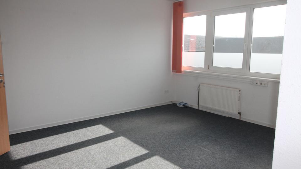 Gewerbeobjekt Husum - 1.950&euro; | Angebot:23091762
