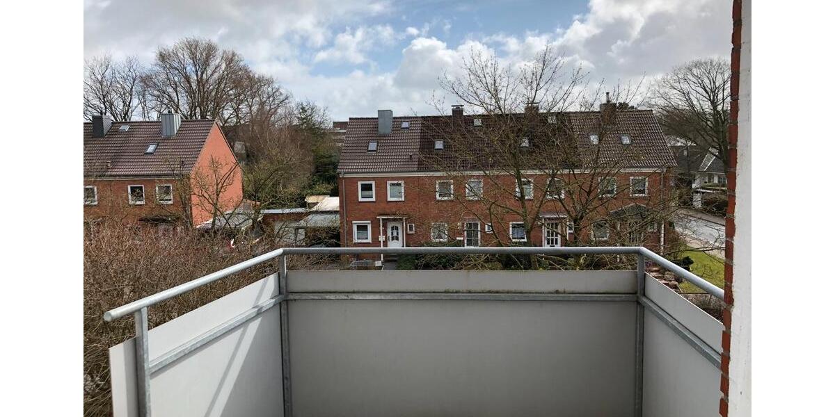 Etagenwohnung Husum - 3.5 Zimmer, 83 m&sup2;, 800&euro; | Angebot:26527470