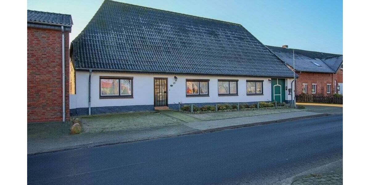 Einfamilienhaus Erfde - 7 Zimmer, 156 m&sup2;, 169.000&euro; | Angebot:25667573