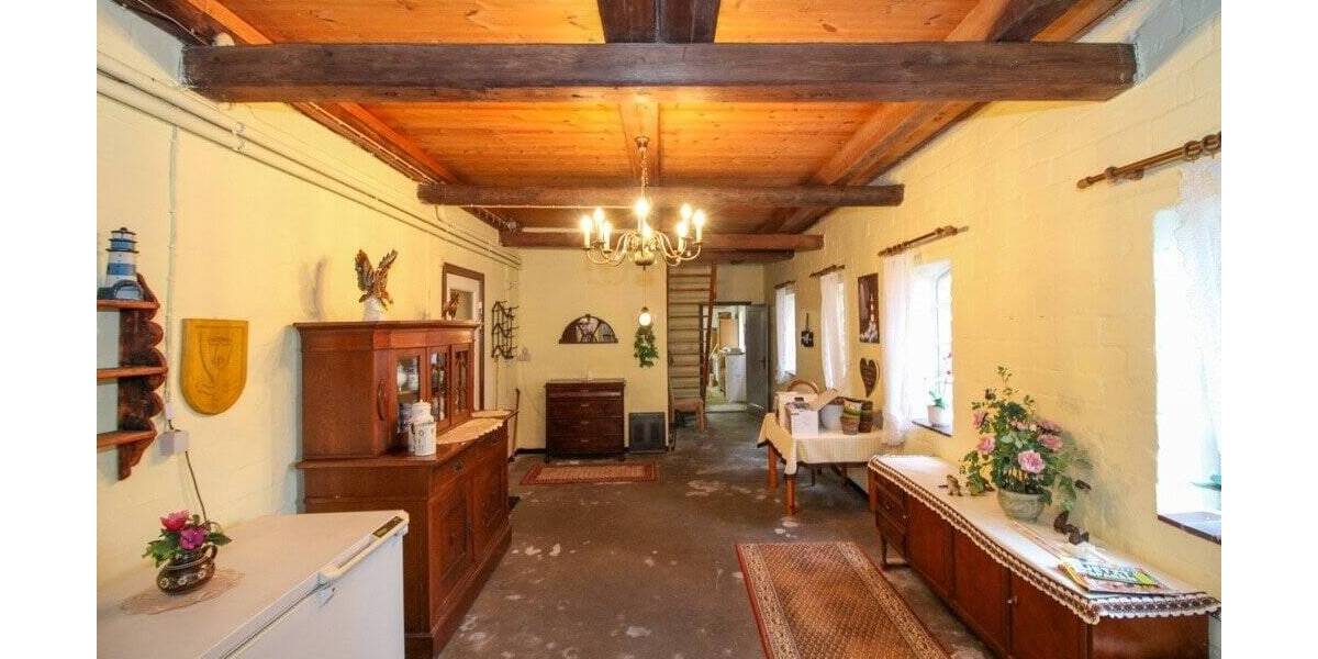 Einfamilienhaus Erfde - 7 Zimmer, 156 m&sup2;, 169.000&euro; | Angebot:25667573