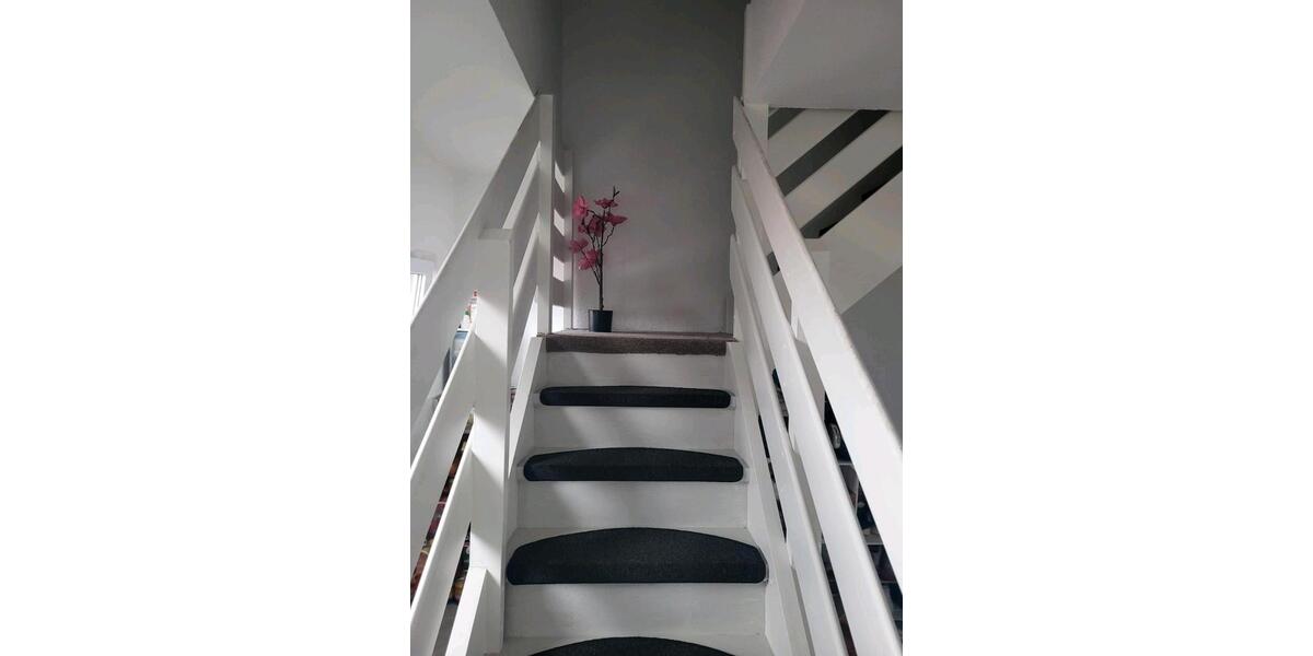 Einfamilienhaus Lunden - 4 Zimmer, 110 m&sup2;, 900&euro; | Angebot:25962419