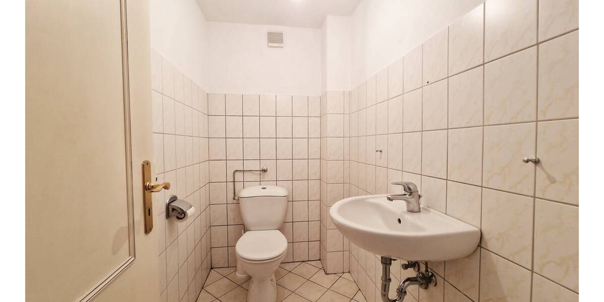 Einfamilienhaus Ostrohe - 5 Zimmer, 126 m&sup2;, 299.000&euro; | Angebot:25801258