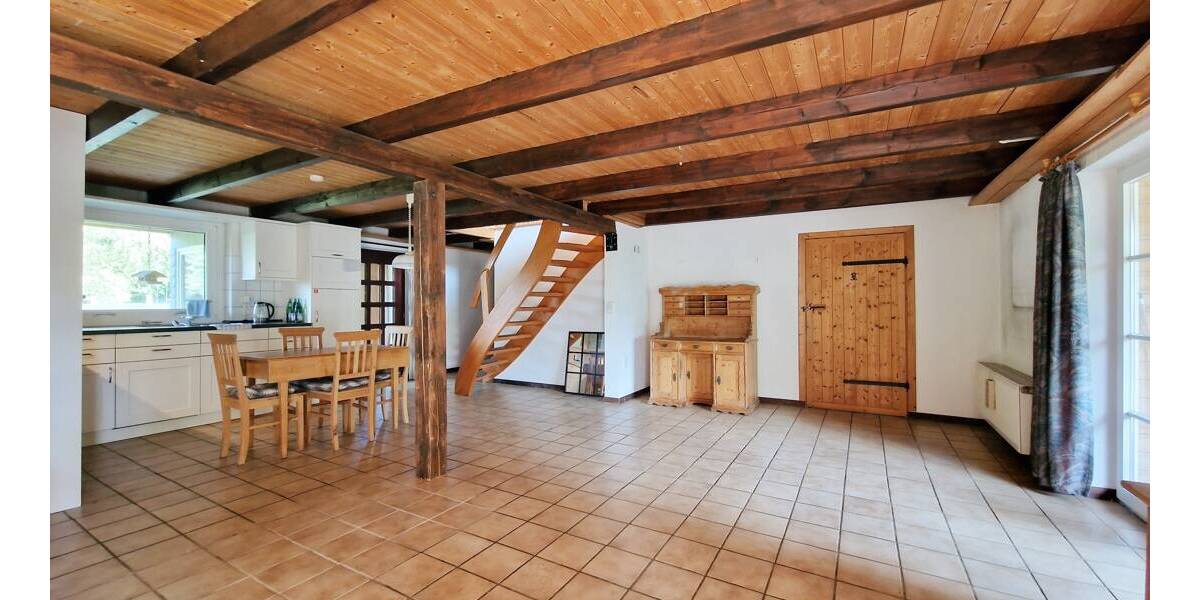 Einfamilienhaus Krempel - 7 Zimmer, 280 m&sup2;, 279.000&euro; | Angebot:25697279