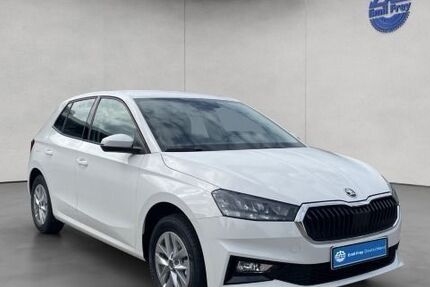 Skoda Fabia 1.650 km 17.880 &euro; Husum 25813