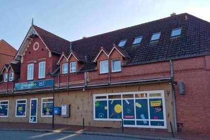 Haus Schwabstedt - 10 Zimmer, 398 m&sup2;, 650.000&euro; | Angebot:25322709