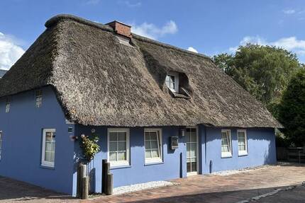 Haus Lehe - 1 Zimmer, 70 m&sup2;, 179.000&euro; | Angebot:25742092